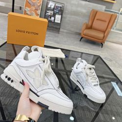 lv sneakers grey