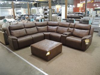 Kuka Aries Leather 6 Piece Reclining Sectional