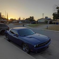 dodge challenger