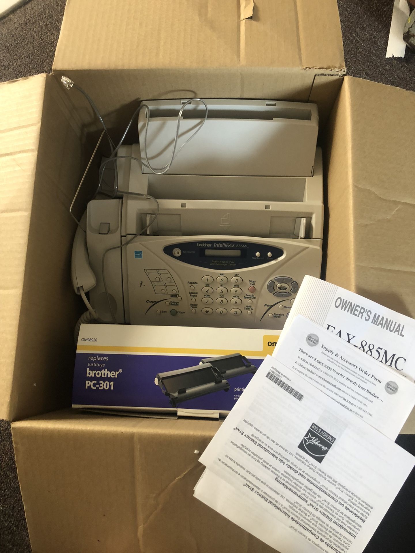 Brother IntelliFax 885MC Plain-Paper Fax Machine with Message Center & Copier