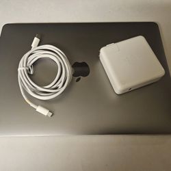 Apple Macbook Air i3 8gb Ram 256gb SSD Drive 13" Screen 2020