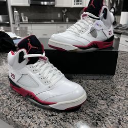 Size 9.5 - Jordan 5 Retro Fire Red 2013