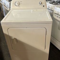 KENMORE GAS DRYER IN WHITE 