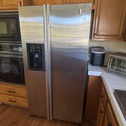 Awesome GE profile refrigerator