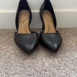 Women’s Black Heels