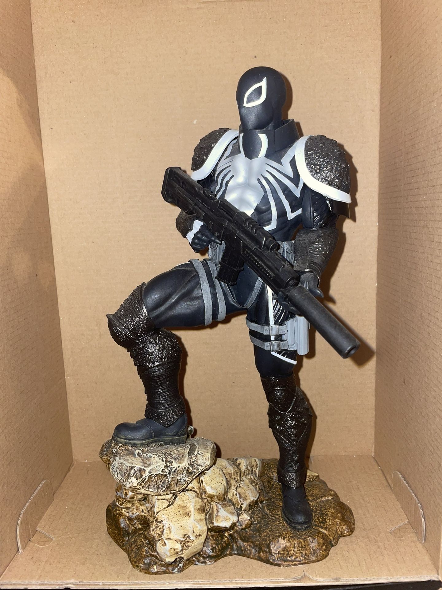 Agent Venom Statue