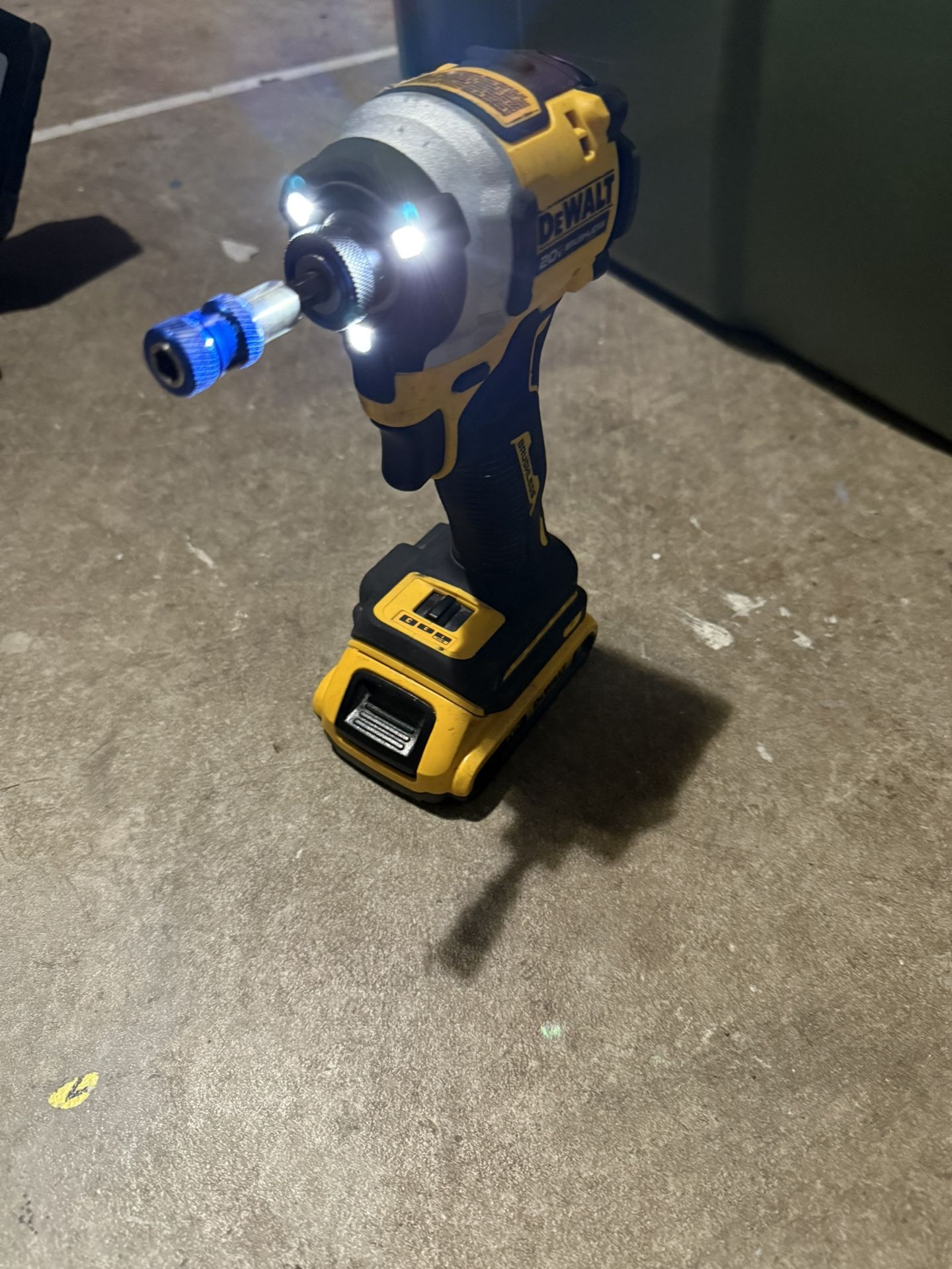 Dewalt