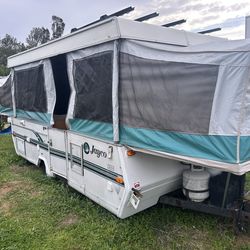12/06 Jayco Pop Up Camper