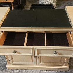 Buffet Table Lexington