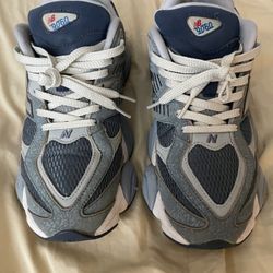  9060 Used New Balance  Size 7 Mens 