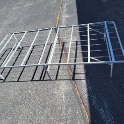 2 Foldable Twin XL Frame