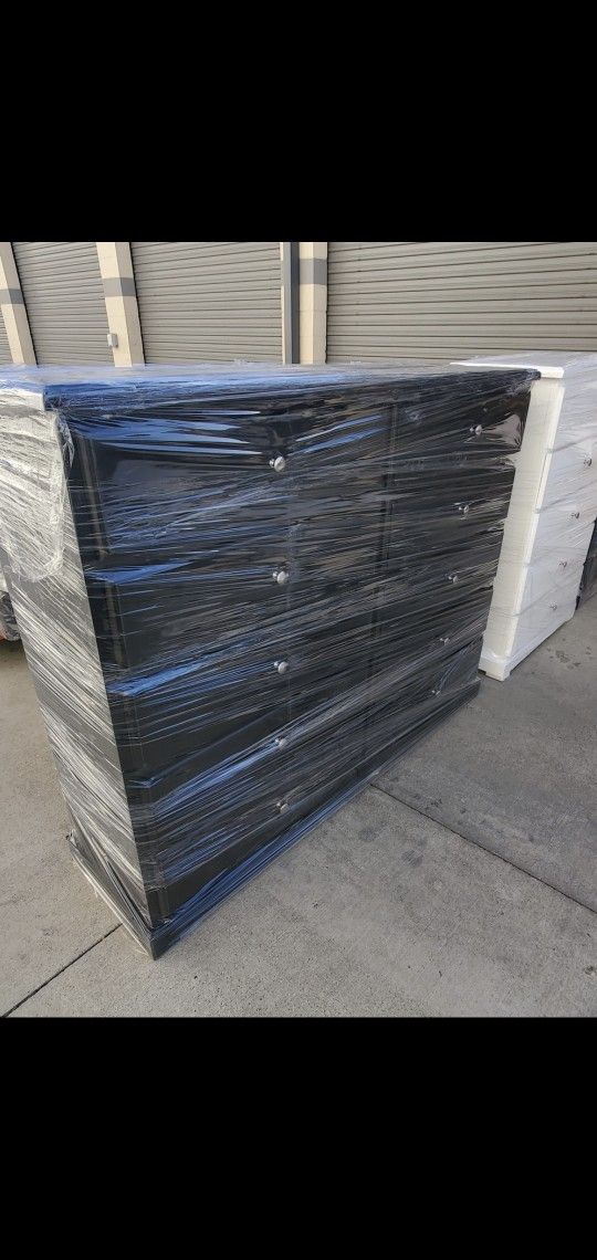 Dresser With 8 And 10 Drawers 399 Free Delivery Local