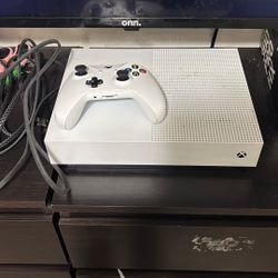 Xbox One S Digital 