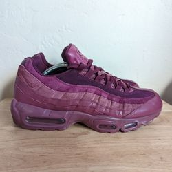 Nike Max 95 Premium Wine Sneakers 538416-601 Mens Size 11.5 RARE! for Sale in San Diego, OfferUp