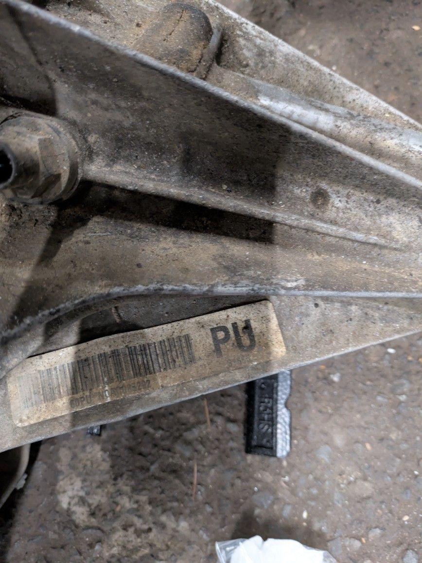 2002-2006 GMC Denali 1500 Front Differential 