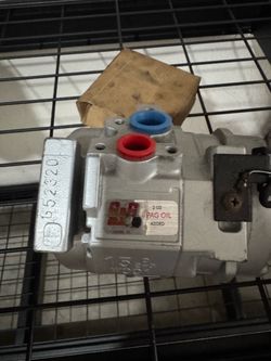 2004–2006 Toyota Corolla A/C Compressor – Rebuilt
