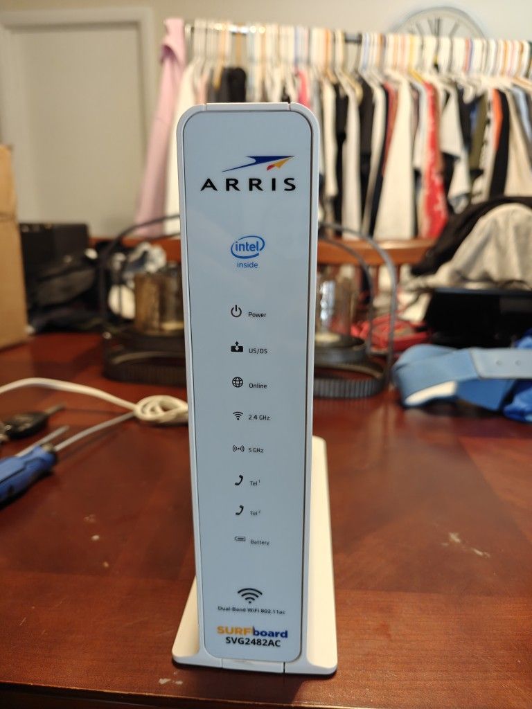ARRIS Wifi Cable Modem With Telephone