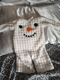 $3 newborn snowman suit