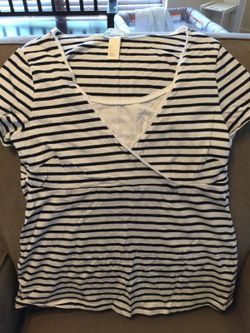Nursing tops