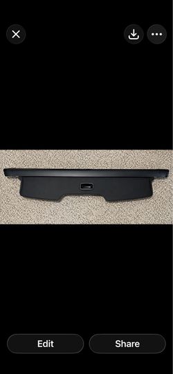 Retractable Range Rover luggage cover