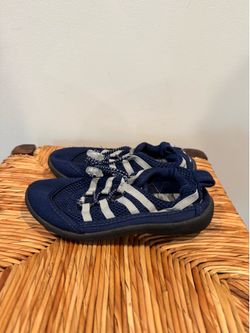 Speedo Navy and Gray Kids Water Shoes size small