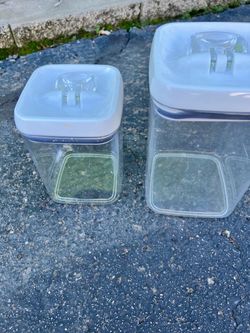 Set of 3 Square Food Storage Containers with white lids