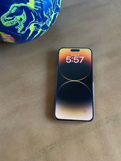 iPhone 14 Pro Max (256gb) Unlocked Gold color
