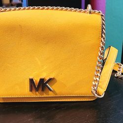 MICHAEL KORS Mott Medium Leather Crossbody Bag
