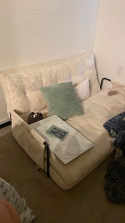 Floor couch