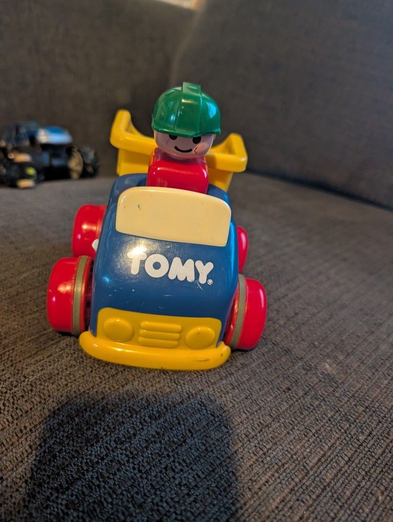 Tomy Dumptruck 1991