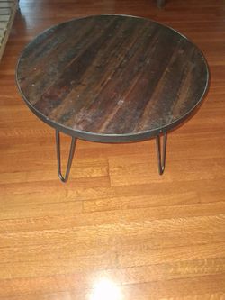 Circular Table