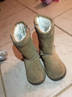 Little girl shoes