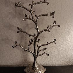 GORGEOUS NEW Things Remembered 15" Silver Tone Jewelry Tree.

