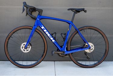 2024 Trek Domane SL 6 Gen 4 | 56cm | 145 Miles | Shimano 105 Di2