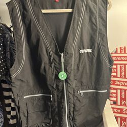 Supreme Vest Size Xl New With Tags 