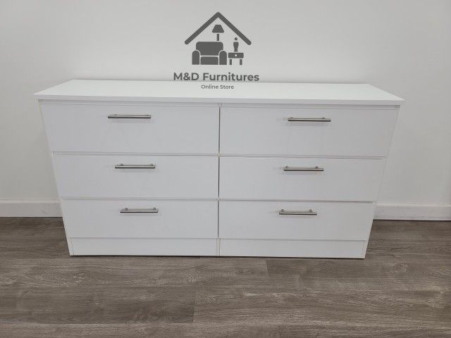 Comoda... Dresser