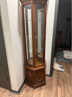 Curio cabinet