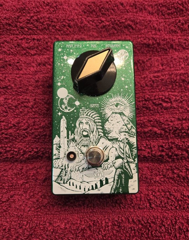 Does It Doom Giza Effects Pedal Guitar And Bass