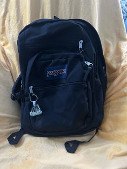 Delta College Backpack Bundle