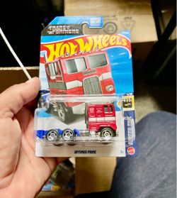 HotWheels Optimus Prime *Trade*