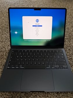MacBook Air (13-inch, M5) 16GB RAM 512GB SSD
