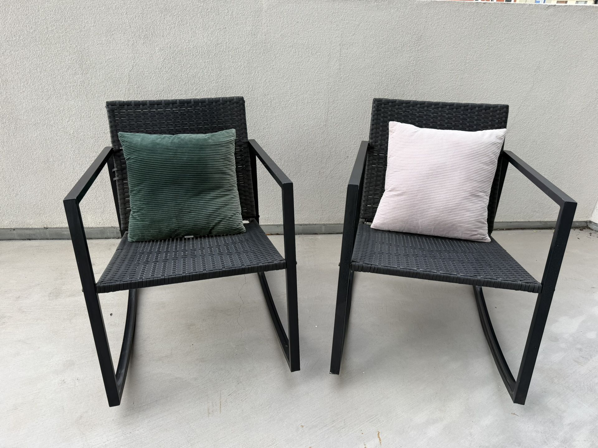 2 Outdoor Rocking Chairs