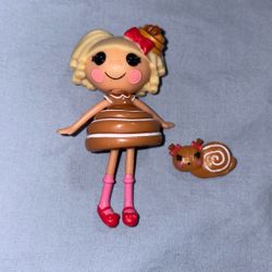 Lalaloopsy Mini Doll Bun Bun Sticky Icing. & Pet