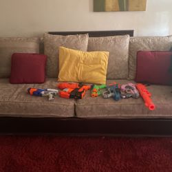 Selling Nerf Guns *NEED to Look At The Description*