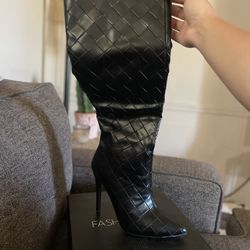 High Boots 