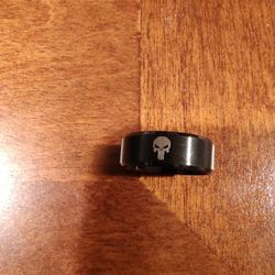 TITANIUM PUNISHER RING.  SIZE 10.  NEW.  PICKUP ONLY