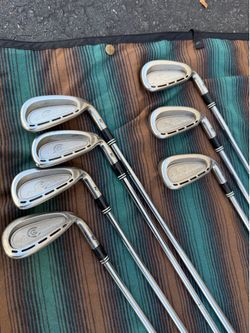 Cleveland ta7 irons 4-D