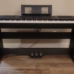 Yamaha Electronic Piano