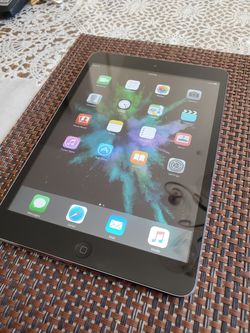 iPad Mini iOS WiFi Tablet 16GB 1st Gen