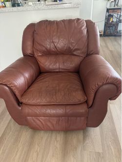 Oversized Rocker Recliner